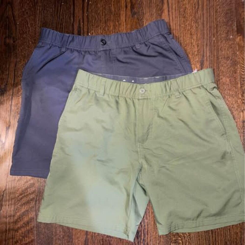Men’s 36 Columbia Shorts Green Black Two Pair
